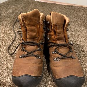 Keen Men's Pyrenees Waterproof Hiking Boots size 10 Brown